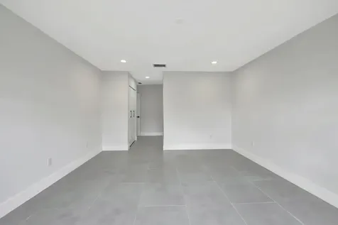 7898 Eastlake Drive Boca Raton FL 33433