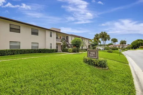 7898 Eastlake Drive Boca Raton FL 33433