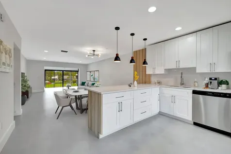7898 Eastlake Drive Boca Raton FL 33433