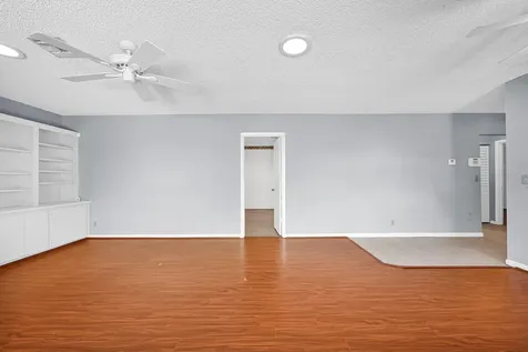 866 Nw 25th Avenue Delray Beach FL 33445