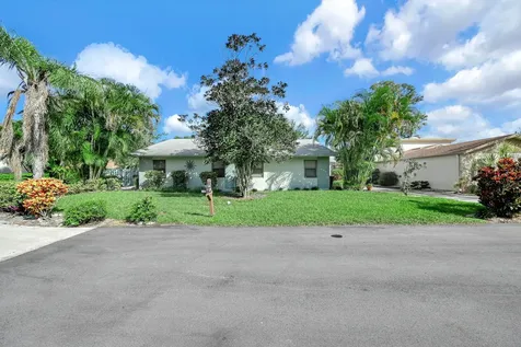 866 Nw 25th Avenue Delray Beach FL 33445