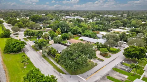 272 Ne 13th Street Delray Beach FL 33483