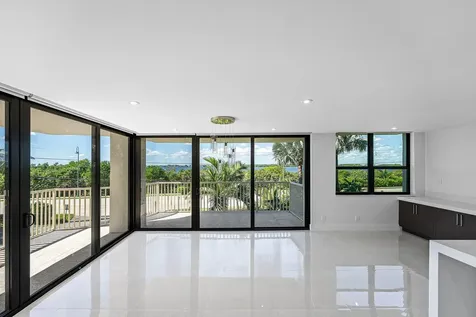 5480 N Ocean Drive Singer Island FL 33404