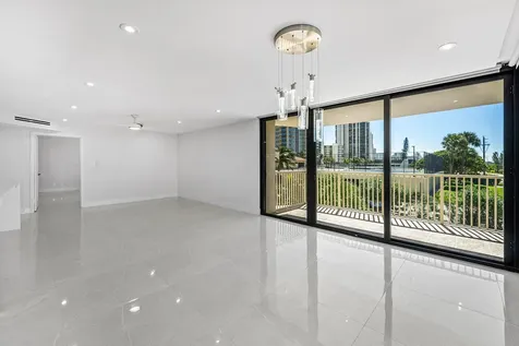 5480 N Ocean Drive Singer Island FL 33404