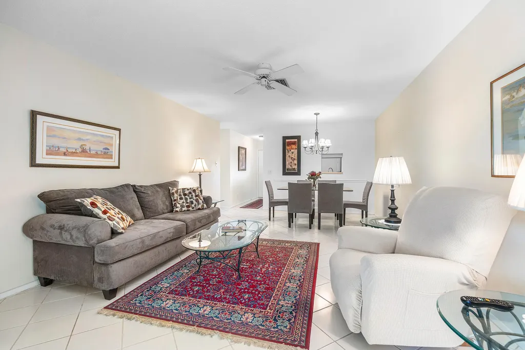 2102 Ne 1st Way Boynton Beach FL 33435