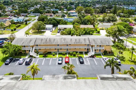 2102 Ne 1st Way Boynton Beach FL 33435