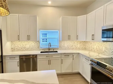 1704 Primrose Court Port Saint Lucie FL 34952