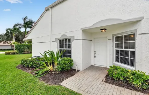 8624 Logia Circle Boynton Beach FL 33472