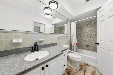 77 Holly Circle Tequesta FL 33469