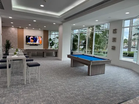 2670 E Sunrise Boulevard Fort Lauderdale FL 33304