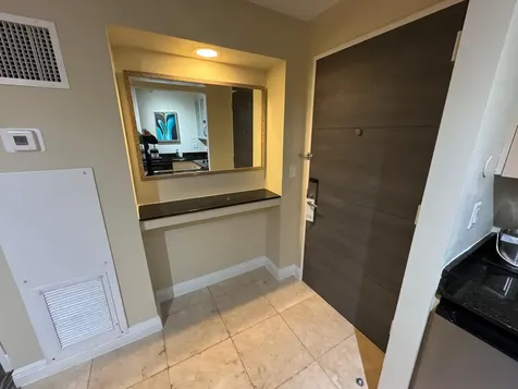2670 E Sunrise Boulevard Fort Lauderdale FL 33304