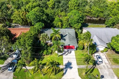 7601 Texas Trail Boca Raton FL 33487