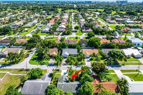 7601 Texas Trail Boca Raton FL 33487