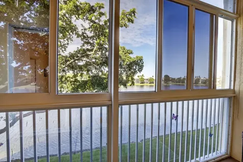 7635 Southampton Terrace Tamarac FL 33321