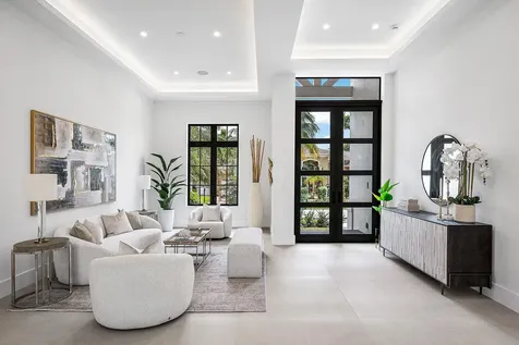 2609 Ne 27 Way Fort Lauderdale FL 33306