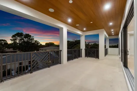 2609 Ne 27 Way Fort Lauderdale FL 33306