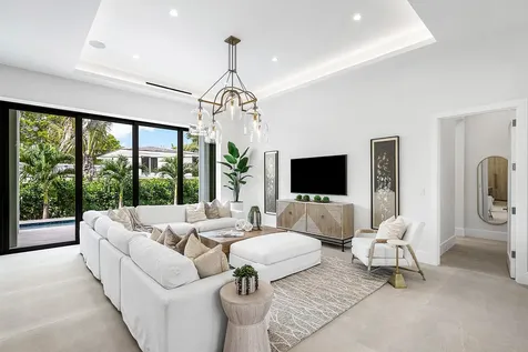 2609 Ne 27 Way Fort Lauderdale FL 33306