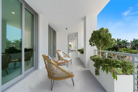 495 E Royal Palm Road Boca Raton FL 33432