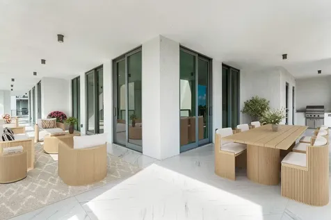 495 E Royal Palm Road Boca Raton FL 33432