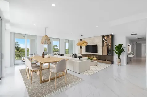 495 E Royal Palm Road Boca Raton FL 33432