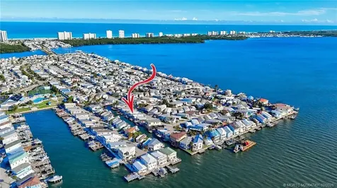 1092 Nettles Boulevard Jensen Beach FL 34957