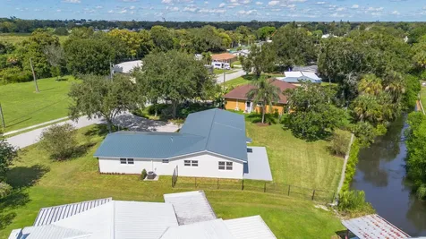 1301 Se 8th Avenue Okeechobee FL 34974