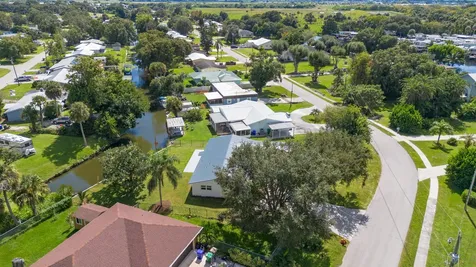 1301 Se 8th Avenue Okeechobee FL 34974