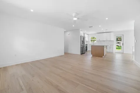 1301 Se 8th Avenue Okeechobee FL 34974