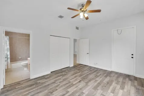 16383 73rd Terrace Palm Beach Gardens FL 33418