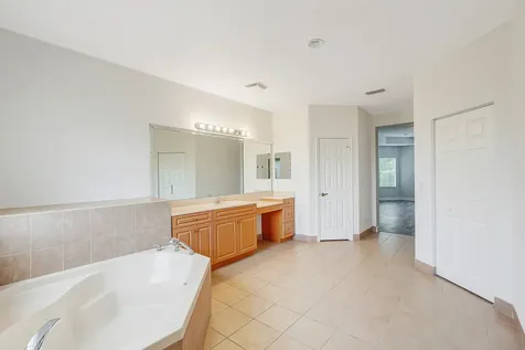16383 73rd Terrace Palm Beach Gardens FL 33418