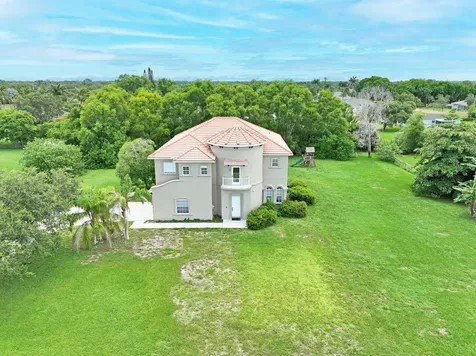 16383 73rd Terrace Palm Beach Gardens FL 33418