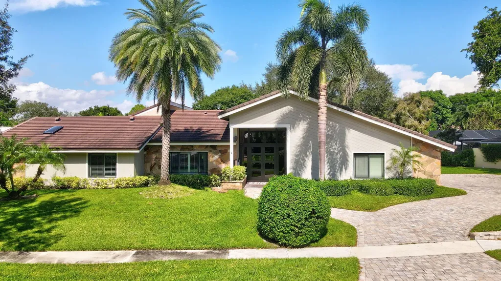 2903 Banyan Boulevard Circle Boca Raton FL 33431