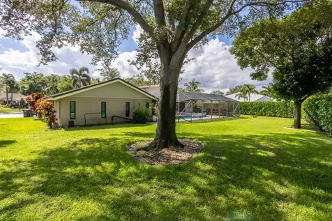 2903 Banyan Boulevard Circle Boca Raton FL 33431