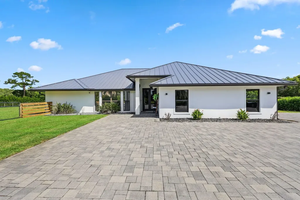 14704 Black Bear Road Palm Beach Gardens FL 33418