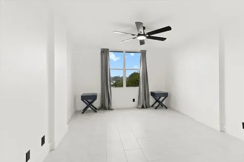 112 Royal Park Drive Oakland Park FL 33309