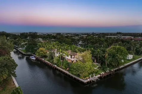 8 Driftwood Landing Gulf Stream FL 33483