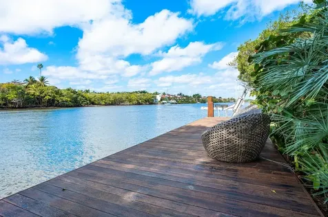 8 Driftwood Landing Gulf Stream FL 33483