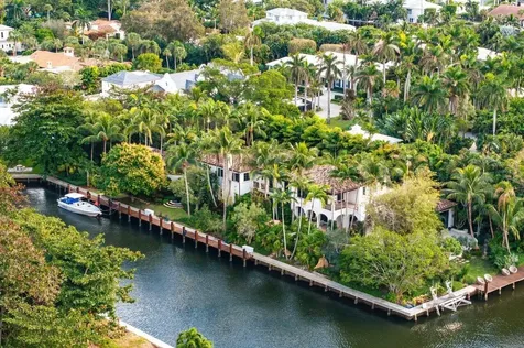 8 Driftwood Landing Gulf Stream FL 33483