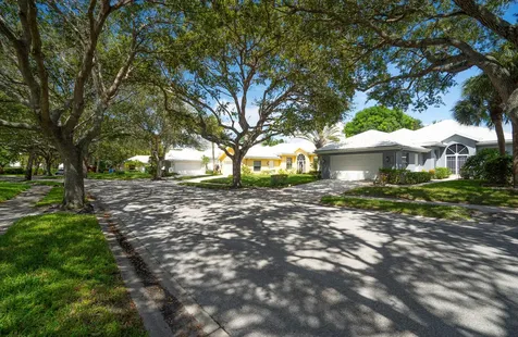 960 Bear Island Circle West Palm Beach FL 33409