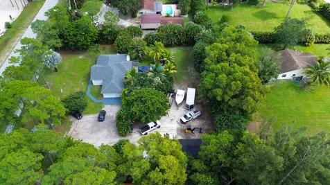 13834 Persimmon Boulevard Royal Palm Beach FL 33411