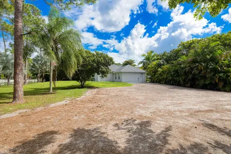 13834 Persimmon Boulevard Royal Palm Beach FL 33411
