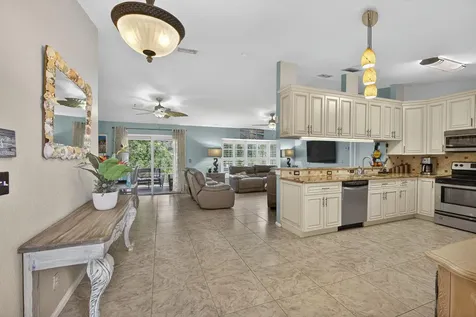 11415 40th Street Royal Palm Beach FL 33411