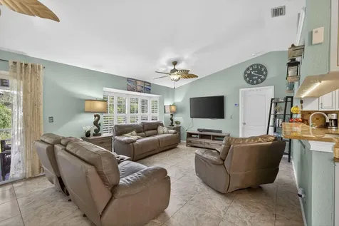 11415 40th Street Royal Palm Beach FL 33411