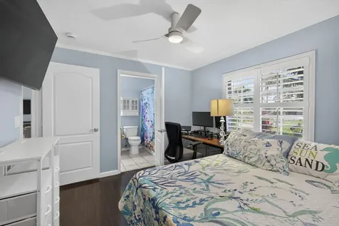 11415 40th Street Royal Palm Beach FL 33411