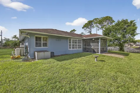 11415 40th Street Royal Palm Beach FL 33411