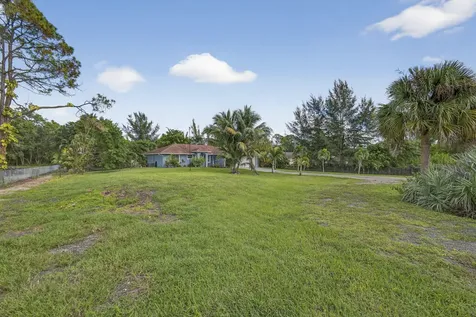 11415 40th Street Royal Palm Beach FL 33411