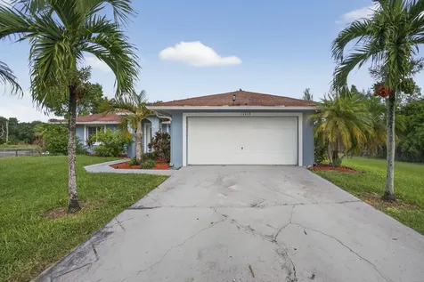 11415 40th Street Royal Palm Beach FL 33411