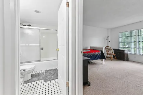 803 W Oakland Park Boulevard Oakland Park FL 33311