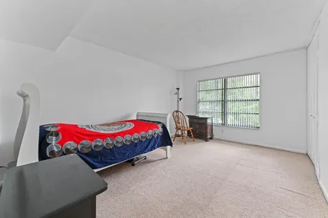 803 W Oakland Park Boulevard Oakland Park FL 33311
