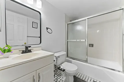 803 W Oakland Park Boulevard Oakland Park FL 33311